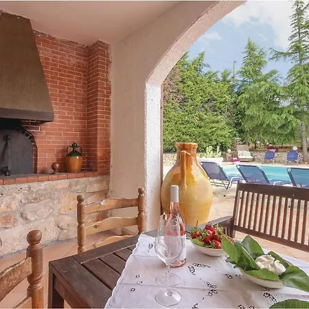 Specchia * Villa Castelli